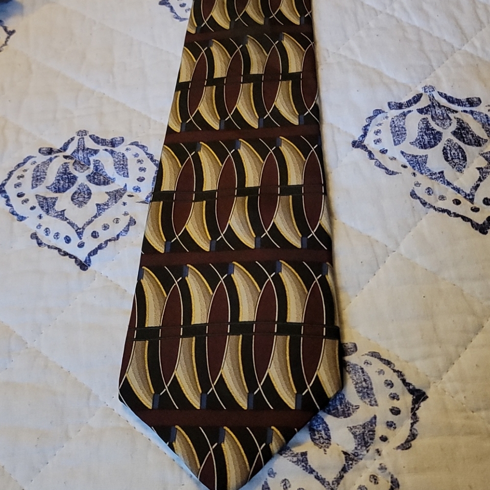 Conte Di Milano 4"x58" 100% Silk Tie - Picture 1 of 6